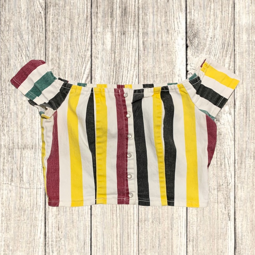Forever 21 Crop Top-Size Medium